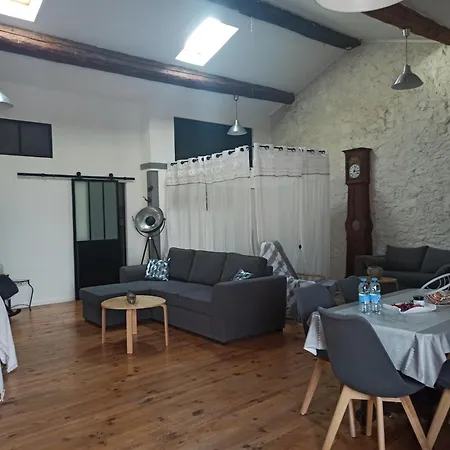 Loft Au Bord Du Canal Du Midi Ubytování v soukromí *