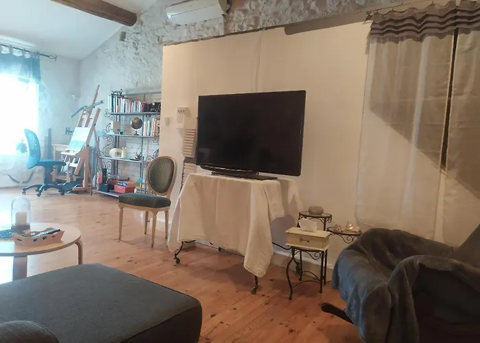 Loft Au Bord Du Canal Du Midi * Roubia